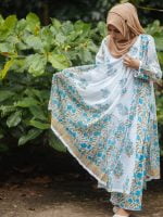 Summer Collection 0047 - Image 3