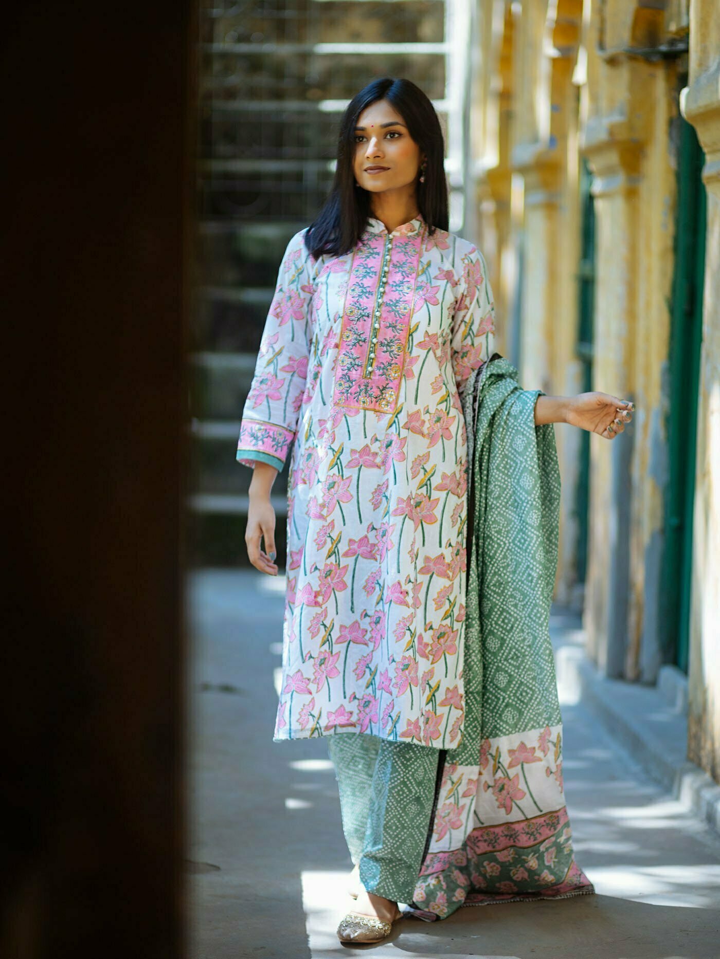 IMG_6540 Winter Collection 0091 - Image 1